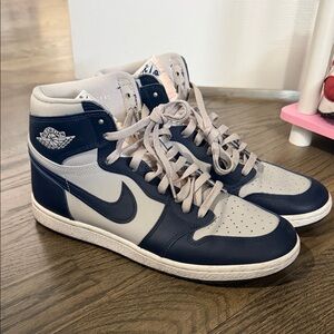 “Georgetown” Jordan 1 Hightops Men’s 10